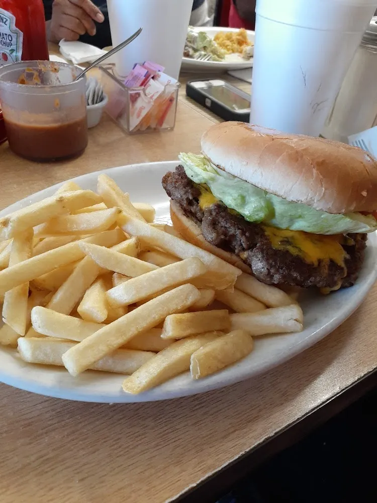 Cheeseburger and Fries