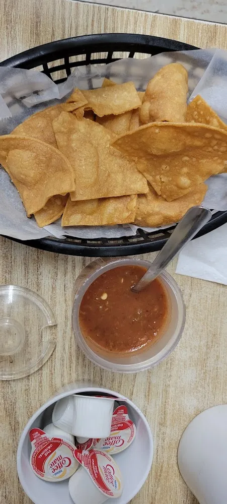 Salsa and Chips